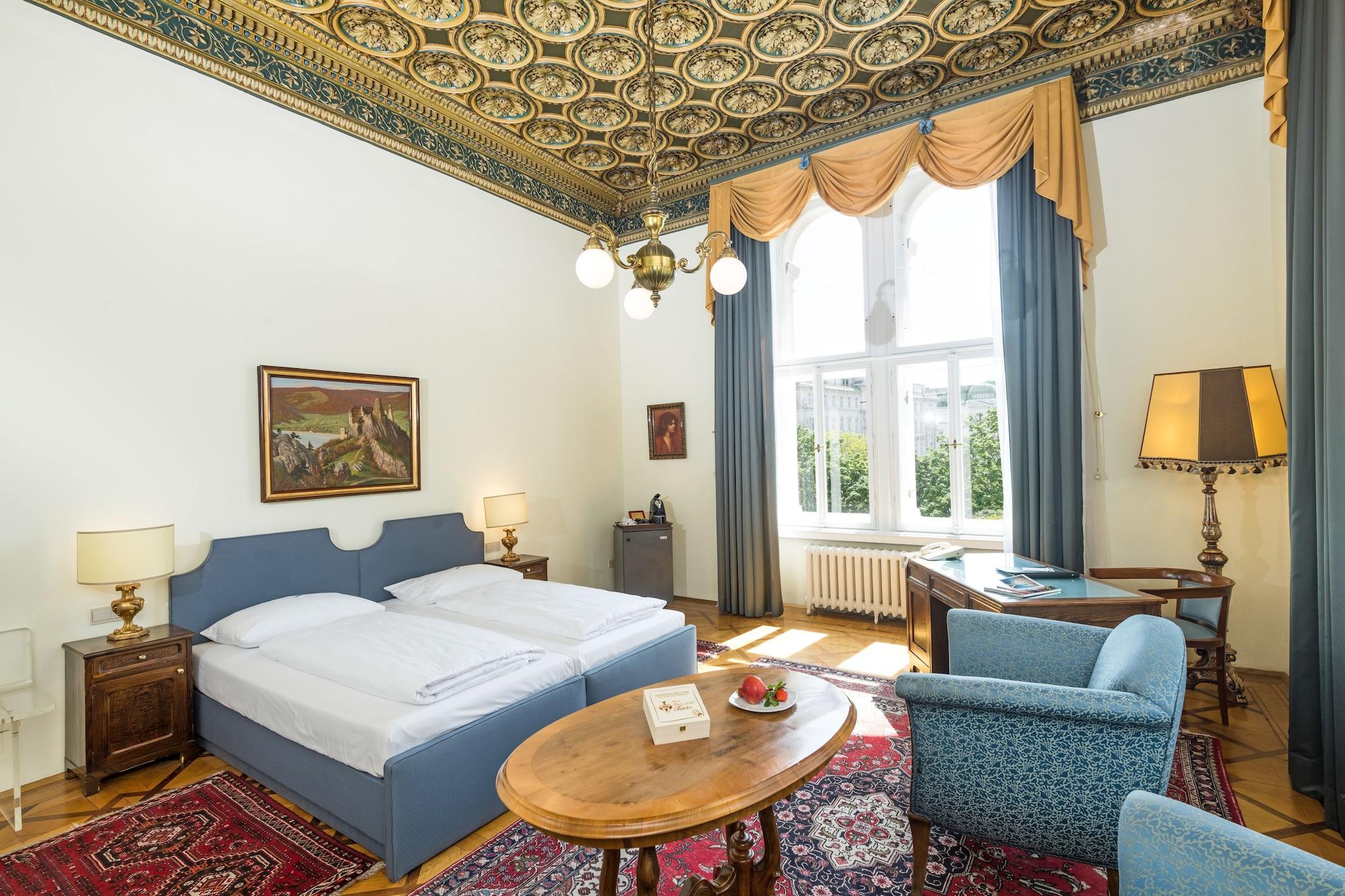 Regina 4* Viena